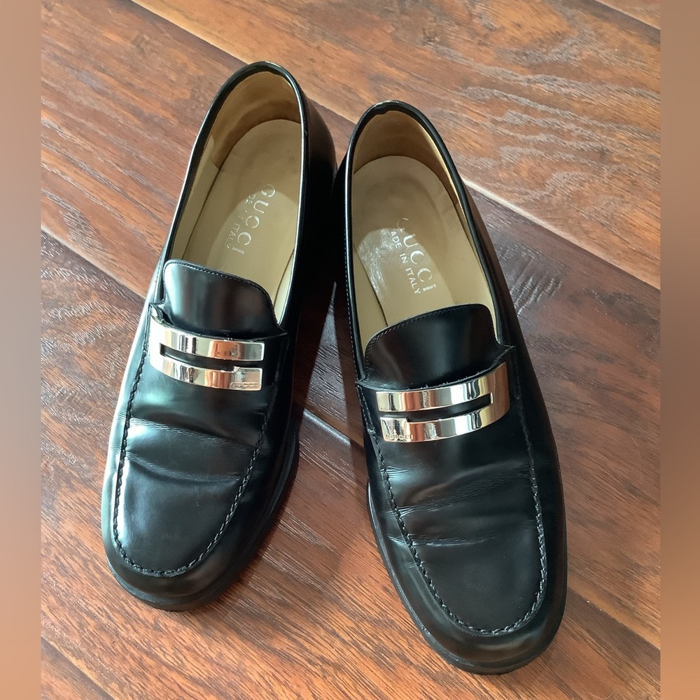 Authentic GUCCI leather loafers 🖤🤍🖤 - Picture 9 of 16